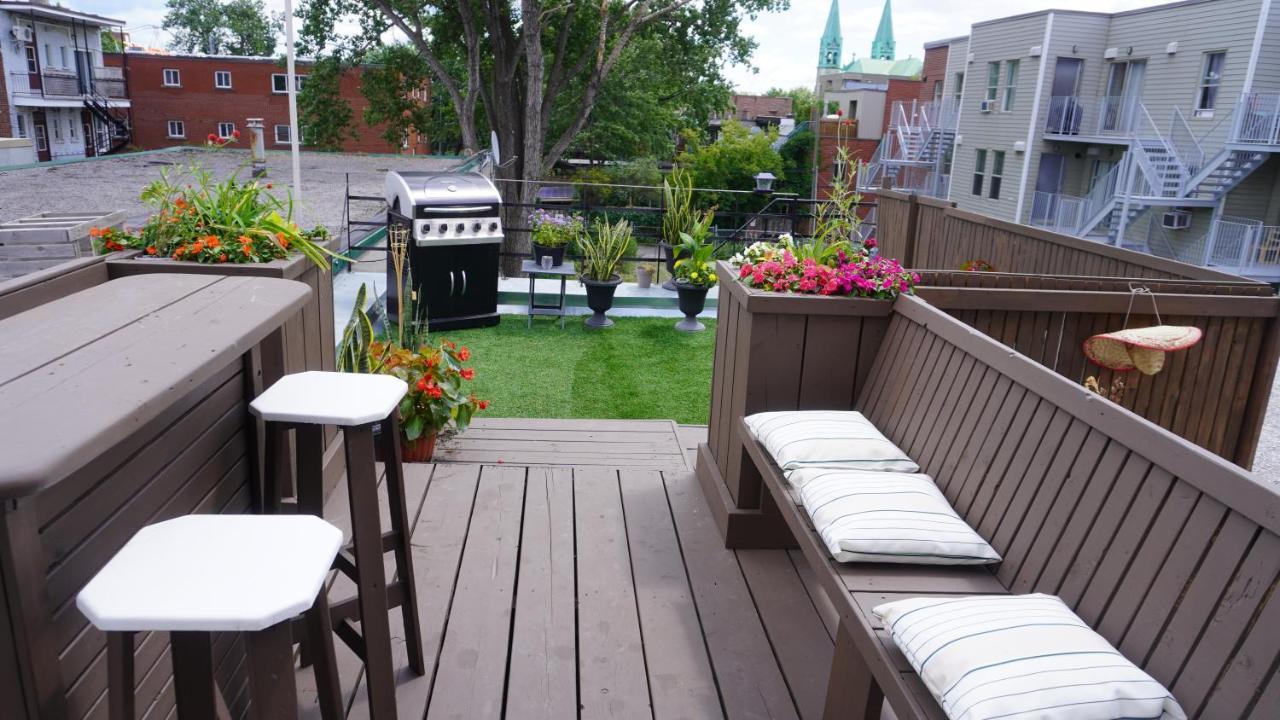 Homa Homestay Hotel By Olympic Stadium Montreal Auberge-Hostel エクステリア 写真